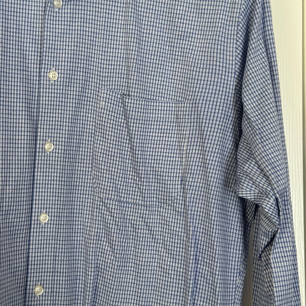 Jos. A. Bank Reserve Tailored Fit Spread Collar Check Dress Shirt 16.5 33